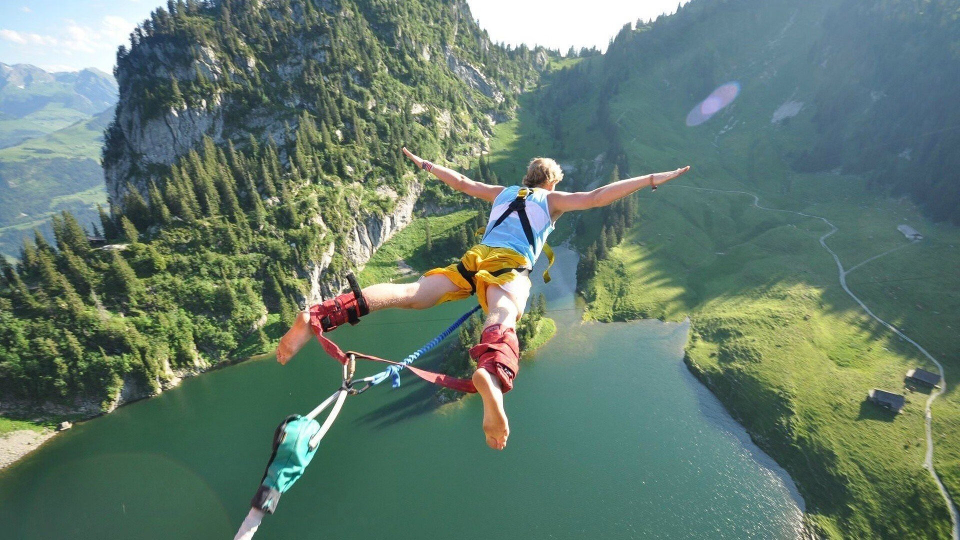 中国球员的留洋困境：去欧洲还是去美国，2022年中国球员留洋海外